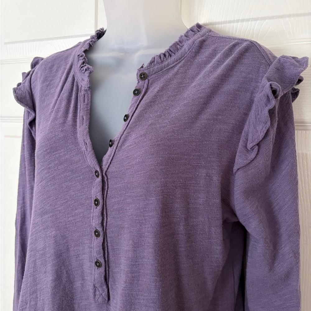Pilcro Women’s Top Shirt Ruffled Henley Long Sleeve blouse cotton purple Medium - Picture 5 of 16